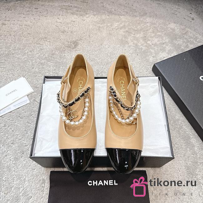 Chanel Mary Janes Lambskin Patent Calfskin Imitation Pearls & Metal Beige & Black - 1