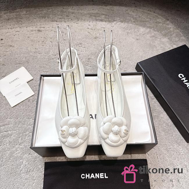 Chanel Ballet Flats Shiny Calfskin White - 1