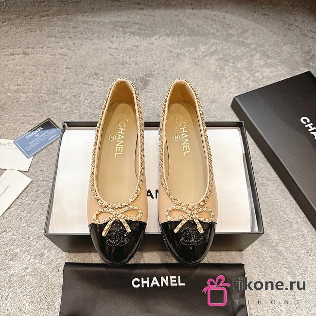 Chanel Ballet Flats Lambskin & Patent Calfskin Beige & Black  - 1