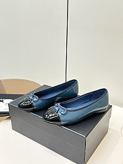 Chanel Ballet Flats Patent Calfskin Navy Blue & Black - 6