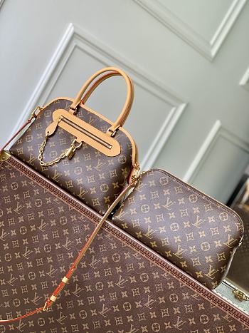 LV Ever More PM Monogram Canvas M15208 - 35x21x12cm