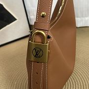 LV Low Key Cookie MM Cognac M14642 - 32x26x5cm - 6