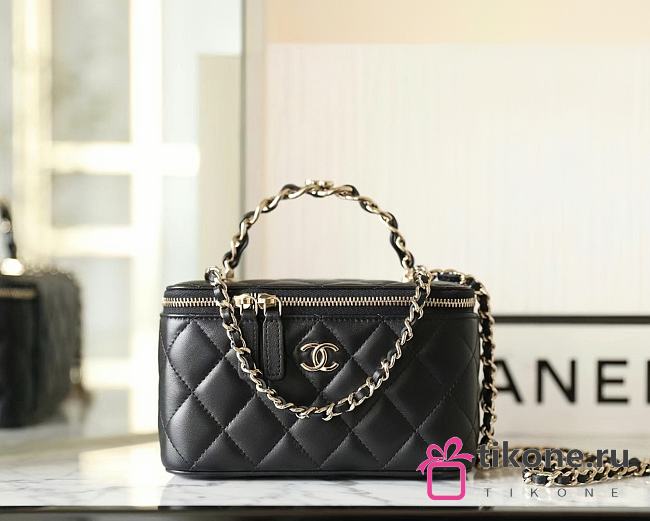 Chanel Long Vanity With Chain Lamskin & Gold Tone Metal Black - 19.5x12x6.5cm - 1
