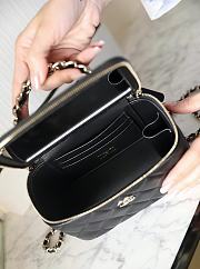 Chanel Long Vanity With Chain Lamskin & Gold Tone Metal Black - 19.5x12x6.5cm - 2