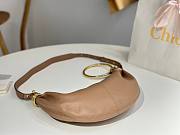 Chloe Small Bracelet Hobo Bag in Grained Leather Nude - 32x14x10cm - 4