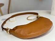 Chloe Small Bracelet Hobo Bag in Grained Leather Brown - 32x14x10cm - 2