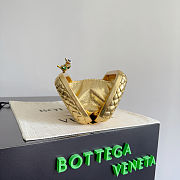 Bottega Veneta Knot Gold Metallic Flower Clasp Closure - 19x11.5x5cm - 6