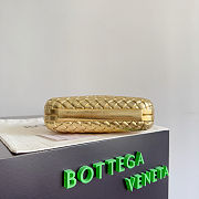 Bottega Veneta Knot Gold Metallic Flower Clasp Closure - 19x11.5x5cm - 3