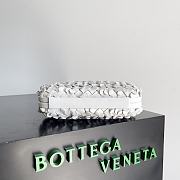Bottega Veneta White Knot Minaudiere - 20.5x6x12.5cm - 6