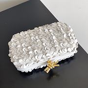 Bottega Veneta White Knot Minaudiere - 20.5x6x12.5cm - 2
