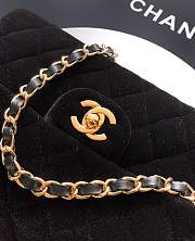 Chanel Small Classic Handbag Velvet & Gold Metal Black - 23x14.5x6cm - 6
