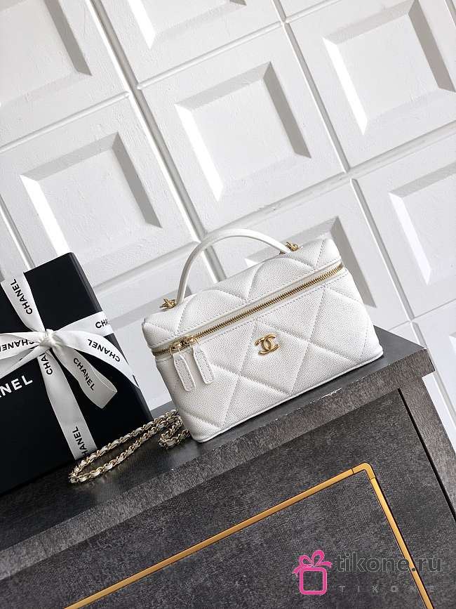 Chanel Vanity with Chain Grained Shiny Calfskin & Gold Tone Metal White - 19.5x17x5cm - 1