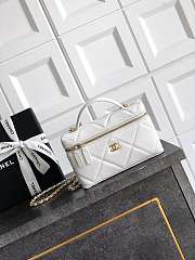 Chanel Vanity with Chain Grained Shiny Calfskin & Gold Tone Metal White - 19.5x17x5cm - 1