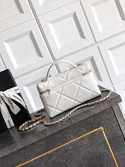 Chanel Vanity with Chain Grained Shiny Calfskin & Gold Tone Metal White - 19.5x17x5cm - 4
