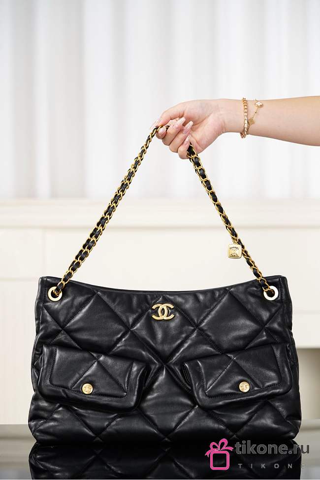 Chanel Shopping Bag Shiny Lambskin & Gold Tone Metal Black - 38x26x11cm - 1