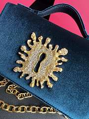 Schiaparelli Keyhole Bijou Chain Clutch Blue Velvet - 19x10.5x4cm - 2