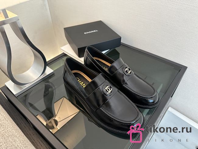 Chanel Moccasins Calfskin Black - 1