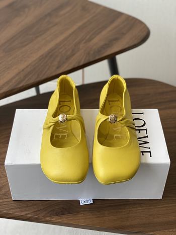 Loewe Pebble Soft Ballerina In Nappa Lambskin Yellow