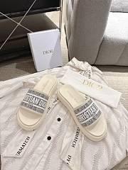 Dioriviera Dway Slide Chambray Blue Jacquard with Ecru Raffia Dior Oblique Motif and White Rubber - 6