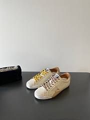 Golden Goose True Star In White Nappa Leather With Gold Star And Beige Suede Heel Tab - 4