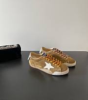 Golden Goose True Star In Tobacco Colored Suede With White Star And Platinum Heel Tab - 1