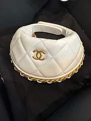 Chanel Mini Pouch Shiny Crumpled Lambskin & Gold Tone Metal White - 12x13x8cm - 3