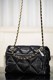 Chanel Maxi Hobo Lambskin Gold Tone Black - 35x24x10cm - 4