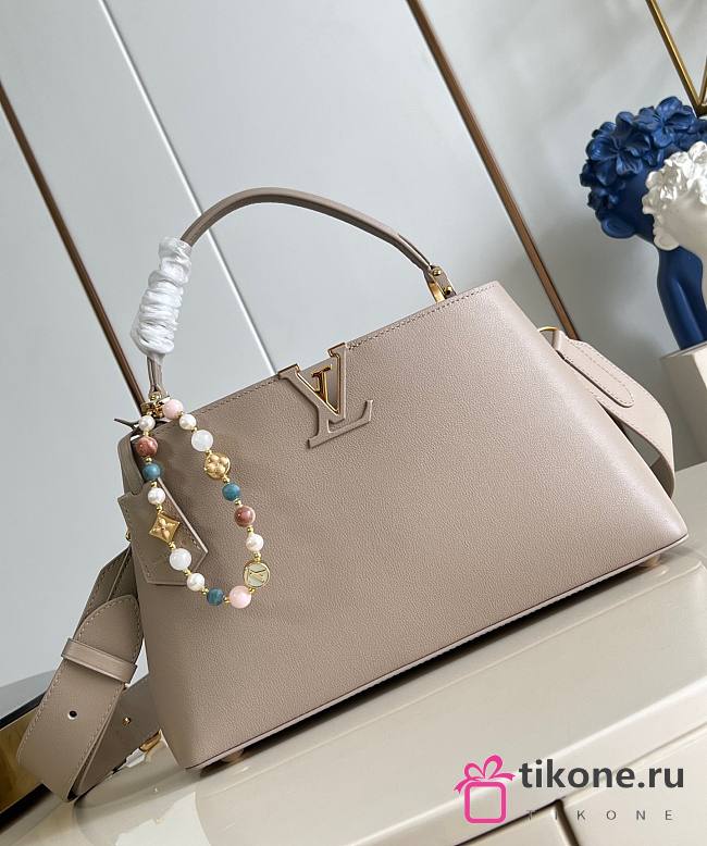 LV Capucines MM Souple Bag Greige M12929 - 33x24x12cm - 1