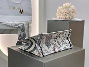 Medium Dior Book Tote Beige Millefiori Embroidery - 36x27.5x16.5cm - 3