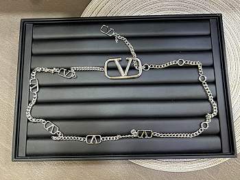 Valentino Garavani VLogo Signature Silver Metal Chain Belt with Mini VLogo 