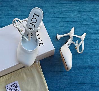 Loewe Toy Ankle Strap Pump In Lambskin White 9cm