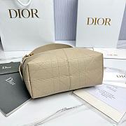 Small Dior Voyage Bag Beige Flat Macrocannage Grained Calfskin - 22x15x9.5cm - 6