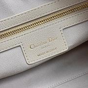Small Dior Voyage Bag Beige Flat Macrocannage Grained Calfskin - 22x15x9.5cm - 2