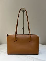 The Row Terrasse Bag in Leather Cognac - 32x18x20cm - 6