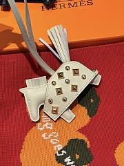 Hermes Rodeo Robeo Rock PM Charm White - 2