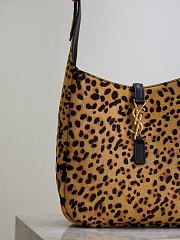 YSL Le 5 À 7 Supple Small In Pony Hair Leather - 23x22x8.5cm - 4