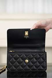 Chanel Clutch With Chain Grained Shiny Calfskin & Gold Tone Metal Black - 18.5x11x6cm - 2