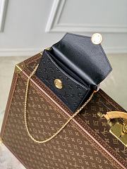 LV Wallet On Chain Rosy Black M13569 - 19.5x13.5x6.5cm - 3