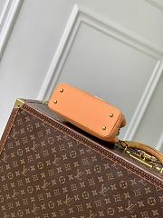 LV Capucines Mini Taurillon Leather Apricot M14396 - 21x13.6x8cm - 2