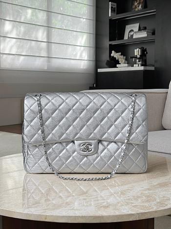 Chanel Maxi Quilted Lambskin Silver Hardware - 40x26x12cm