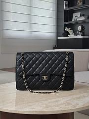 Chanel Maxi Quilted Caviar Black Light Gold Hardware - 40x26x12cm - 6