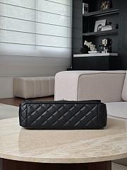 Chanel Maxi Quilted Caviar Black Light Gold Hardware - 40x26x12cm - 4
