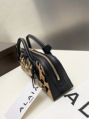 Alaia Le Teckel Clutch In Leopard Haircalf - 31x10x7cm - 3
