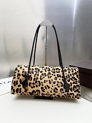 Alaia Le Teckel Flap Tote Bag In Leopard Haircalf - 40x17x13cm - 4