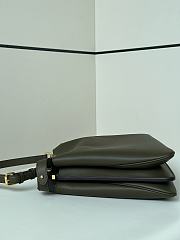 Fendi Peekaboo Soft Large Khaki Leather Bag - 40.5x28x13cm - 5