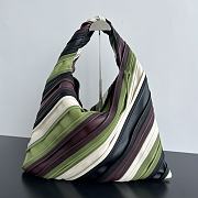 Bottega Veneta Large Hop Multicolor Striped Leather  - 54x24x13cm  - 1