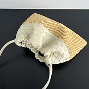 Bottega Veneta Dustbag in Natural/ Sea Salt - 32x23cm - 6