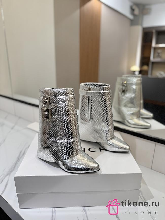 Givenchy Shark Lock Ankle Boots In Snake Effect Leather Silver - 1