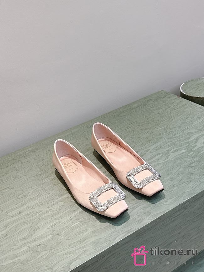 Roger Vivier Belle Vivier Ballerinas In Satin Beige - 1