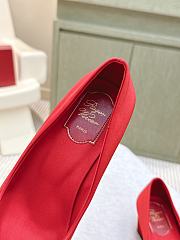 Roger Vivier Belle Vivier Pumps In Satin Red 4.5cm - 2